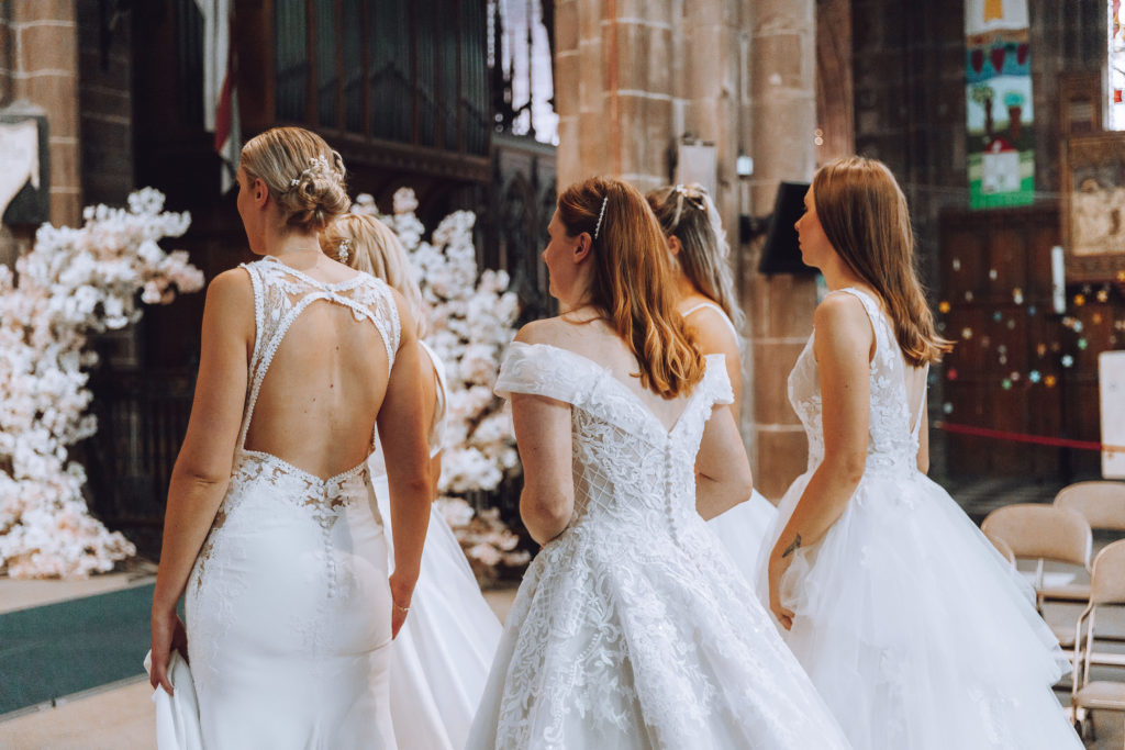 chester-cathedral-cheshire-wedding-fayre-fair-show-bouquet-and-bells